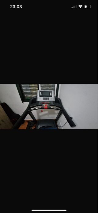 Cinta de correr BH con WiFi y Bluetooth