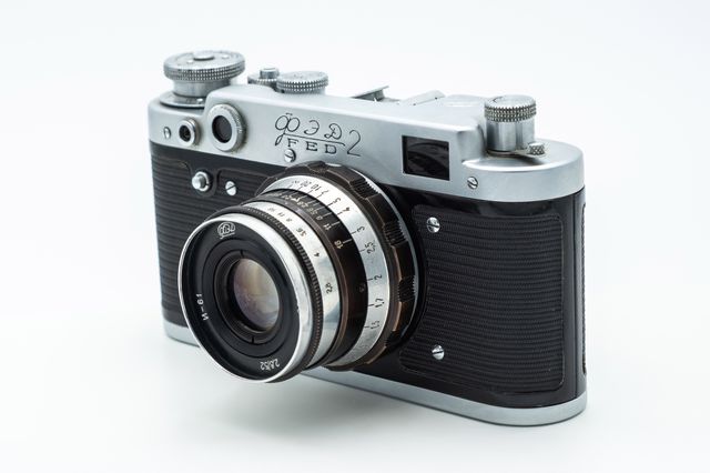 Cámara FED-2 con objetivo Industar-26M 50mm f/2.8