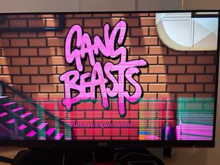 Monitor Gaming AOC 27” 180Hz co daños en pantalla