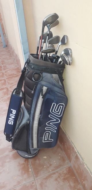 Bolsa de golf con 12 palos