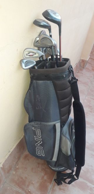 Bolsa de golf con 12 palos