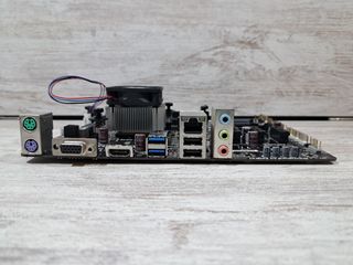 Placa GigaByte GA-AM1M-S2H (CPU INT)
