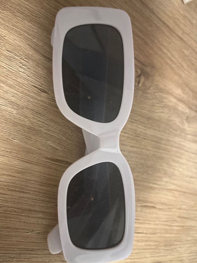 Gafas de sol blancas