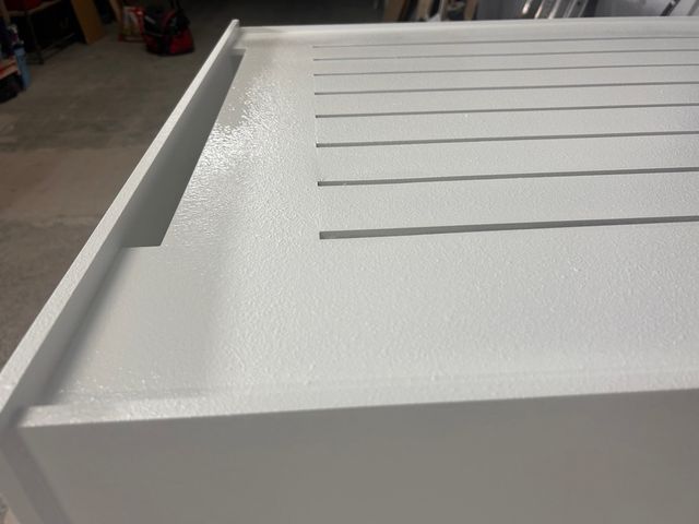 Cubre radiador blanco