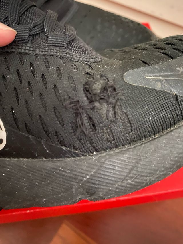 Nike Air Max 270 Negras y Azules