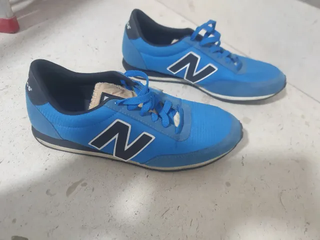 New Balance U410NBK Azul Talla 40
