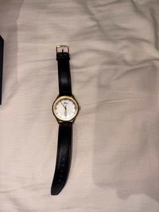 Reloj Lotus Piel Negro y Dorado