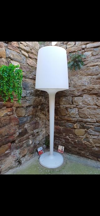 Lampara Metalarte Inout Gigante de 2.15M