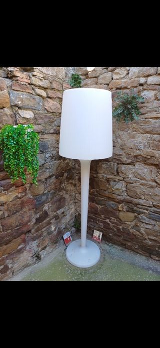Lampara Metalarte Inout Gigante de 2.15M
