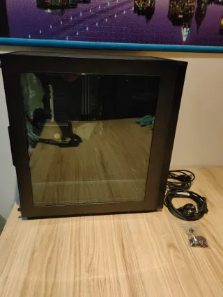 Torre PC Sharkoon con Placa, Procesador....