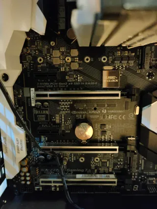 Torre PC Sharkoon con Placa, Procesador....