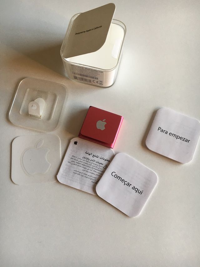 iPod Shuffle 2GB Rosa