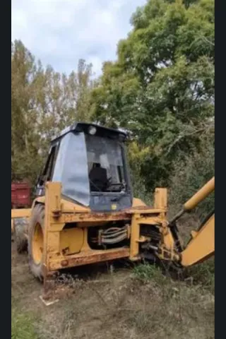 Pala Retroexcavadora Caterpillar - Motor Estropead