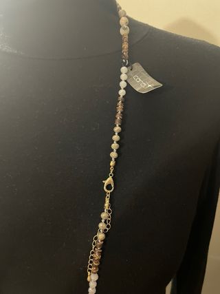 Collar Careli piedras beige y oro