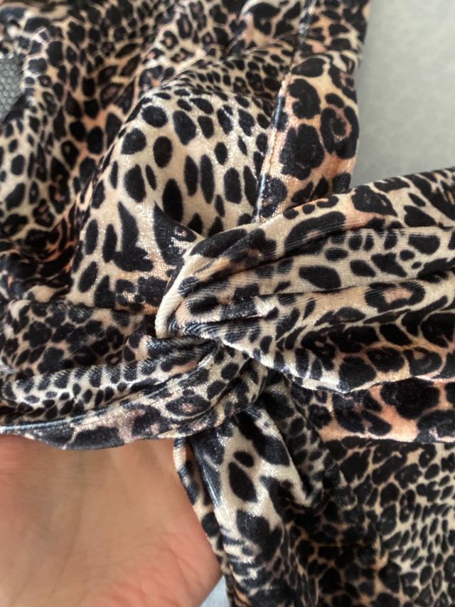 Maglia leopardata in velluto
