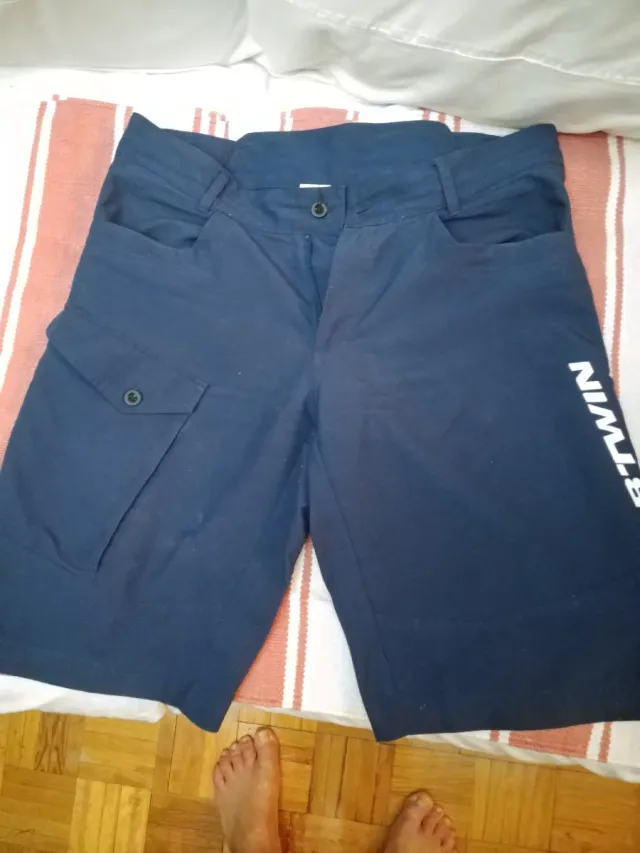 B'TWIN Pantalones Cortos Azules