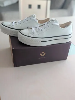 Zapatillas Victoria Polipiel Blancas
