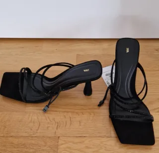 Sandalias Zara Negras Tacón