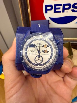 Swatch MoonSwatch Mission to Earthphase