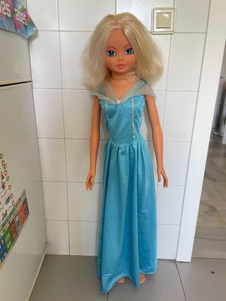 Muñeca Nancy Gigante 1m
