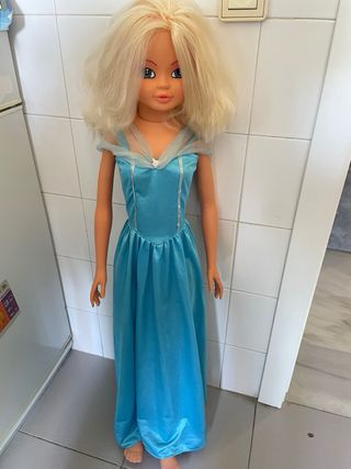 Muñeca Nancy Gigante 1m