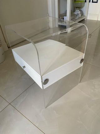 Coppia comodini plexiglass con cassetto