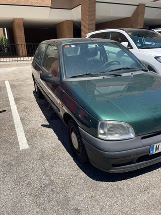 Renault Clio 1996