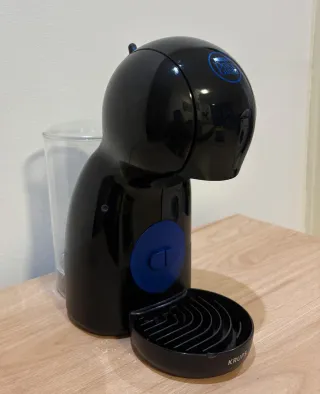 Cafetera Dolce Gusto capsulas Krups Piccolo XS 