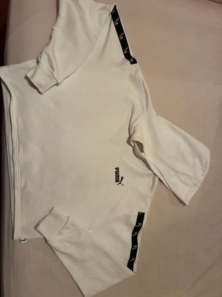 Sudadera Puma con capucha blanca