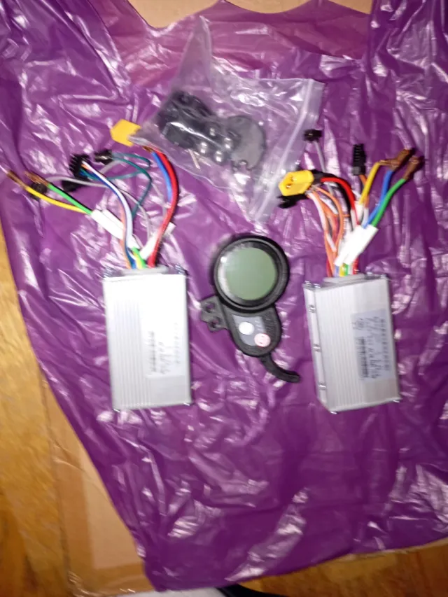 Controlador Motor Sin Escobillas + Pantalla