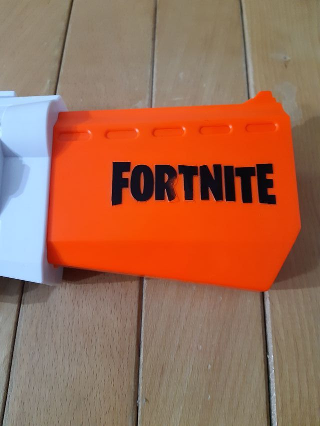 Pistola Nerf Fortnite Edizione Speciale