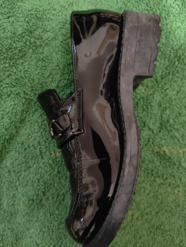 Zapatos charol NYC T.36