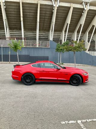 Ford Mustang 5.0 Ti-VCT V8 307kW Mustang GT A.(Fast.)