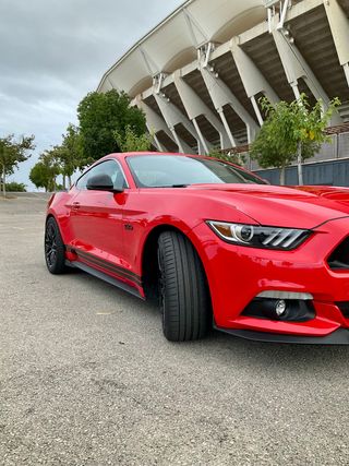 Ford Mustang 5.0 Ti-VCT V8 307kW Mustang GT A.(Fast.)