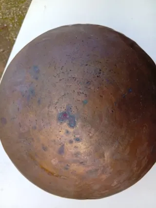 Caldero de cobre para pócimas con asas de hierro