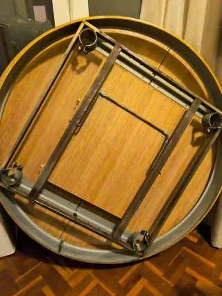 Mesa de comedor extensible de madera