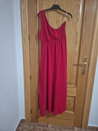 Vestido rojo sin mangas , elegante y incluye bolso
