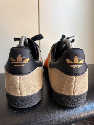 Zapatillas Adidas Gazelle Beige/Naranja T42.5
