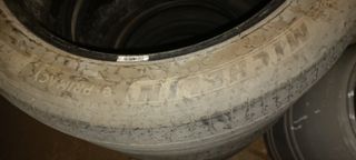 Neumáticos Michelin 255/45/19 104W Usados