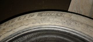 Neumáticos Michelin 255/45/19 104W Usados