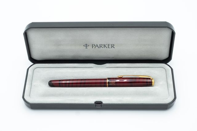 Parker Sonnet France U. III - Pluma Roja