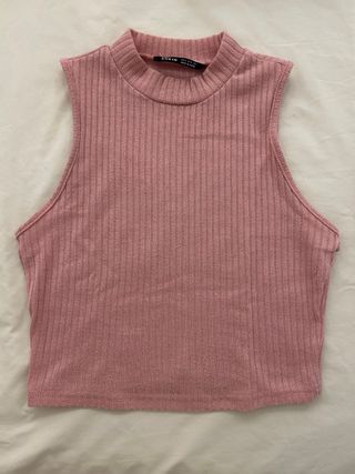 Top SHEIN rosa sin mangas