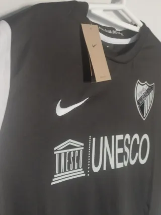Camiseta Retro Málaga UNESCO. Isco 22. Talla XL