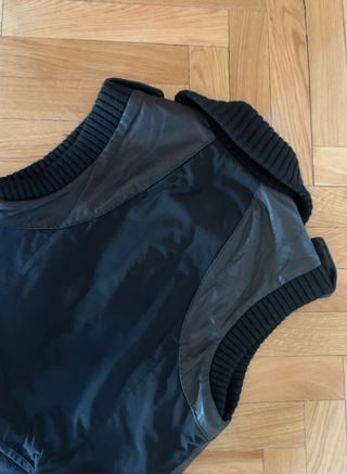 Chaleco Cuero BCBG Max Azria Talla XS