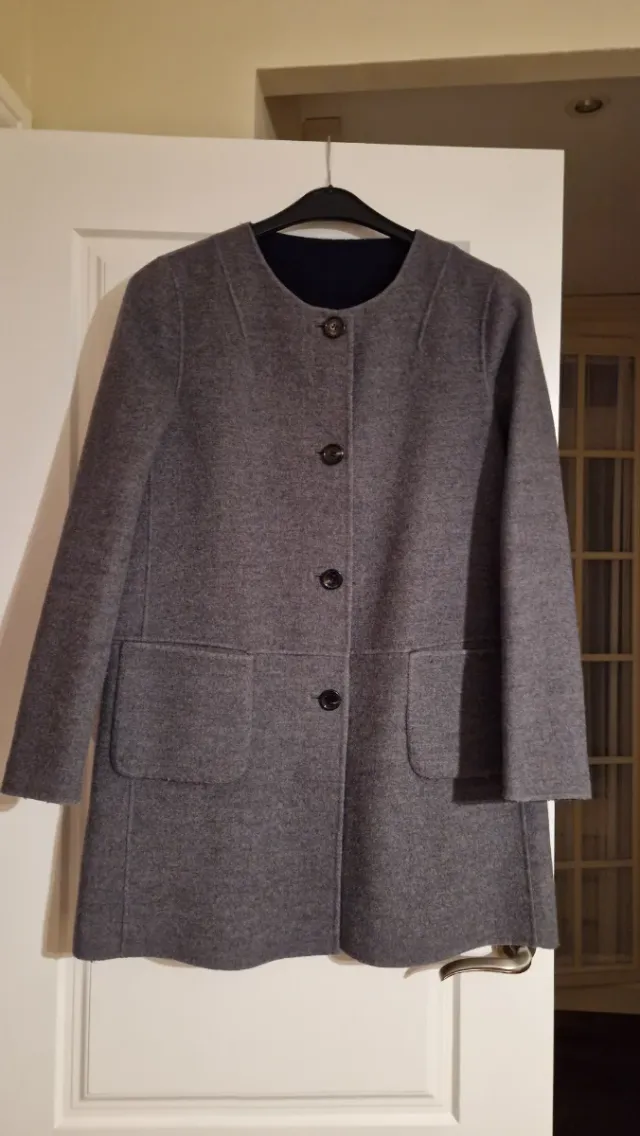 Abrigo reversible mujer gris y azul