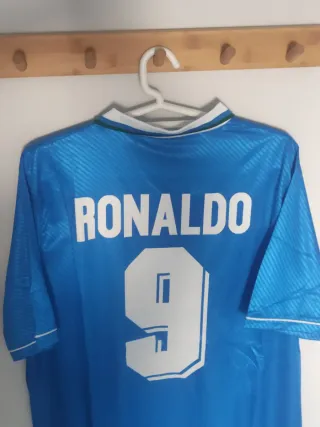 Camiseta Fútbol Brasil retro. Ronaldo 9. Talla XL
