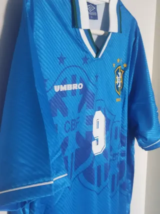 Camiseta Fútbol Brasil retro. Ronaldo 9. Talla XL