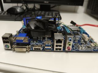 Placa Base + RAM + Micro Intel