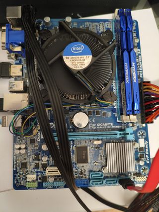 Placa Base + RAM + Micro Intel