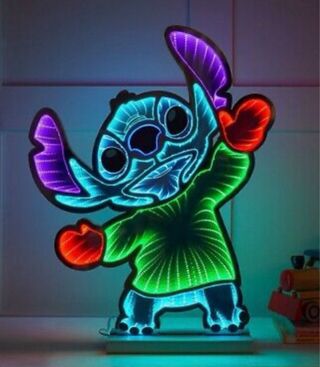 Luz Infinita Disney Stich. A ESTRENAR